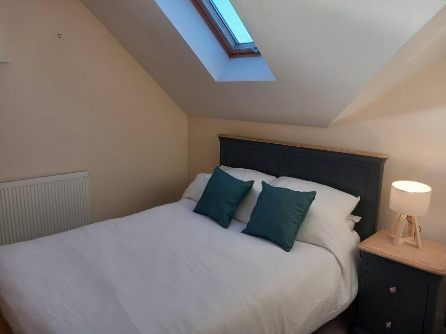 Roomy Penthouse 2 Double Bed Apartment - Spacious - Central Beeston - Free Secure Parking - Nottingham Exteriér fotografie